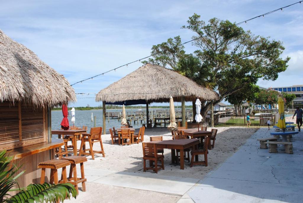 Dockside Inn&Resort Fort Pierce Exterior foto