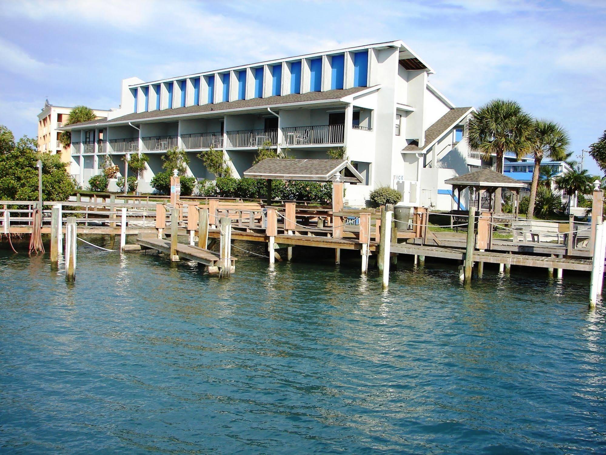 Dockside Inn&Resort Fort Pierce Exterior foto